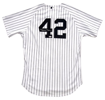 Mariano Rivera Signed New York Yankees Replica Jersey(PSA/DNA)